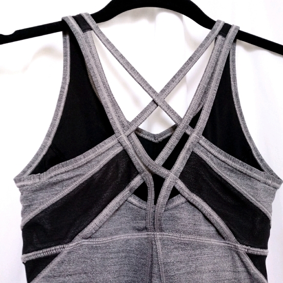 Excellent Used Condition Lululemon Strap It Like It's Hot Yoga Tank Top - Picture 6 of 9